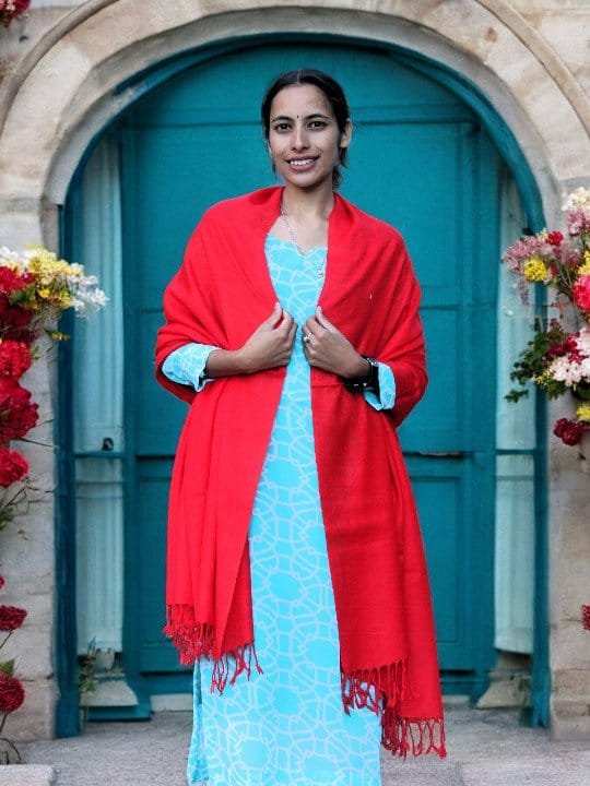 Kullu Rabbit Handwoven Angora Shawl – Ultra-Soft Rabbit Wool for Winter