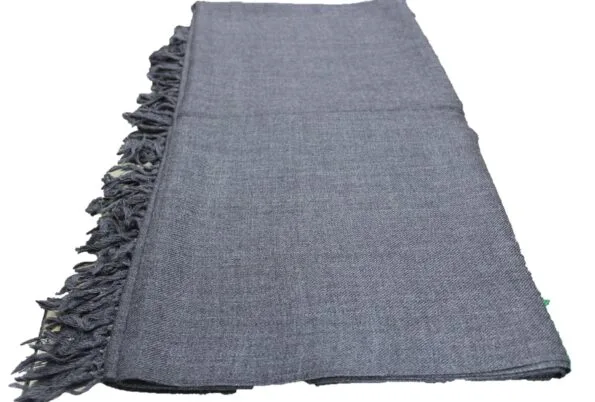 men shawl, mens shawl online, Wool Loi, Wool Loe, Kullu Men's Shawl, Himachal Men Shawl, Shawl for men, Shalw for Boy,