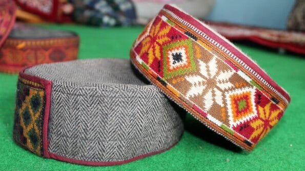 kullu cap, kullu cap online, himachal cap online, manali cap, kullu shawl, kinnauri cap, pahari cap, how to wear himachal cap, himachal cap in delhi, kinnauri topi, himachali topi, kullvi topi, kullu topi, types of himachali topi, himachal topi price, cheap kullu cap, cheap kullu topi, kashmiri cap, things to buy in himachal. things to buy in kullu, things to buy in shimla, things to buy in manali, where to buy kullu topi, where to buy himachali cap.