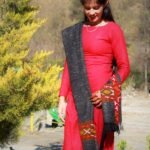 Himalayan Women Wool Shawl Purely Hand Woven Handloom