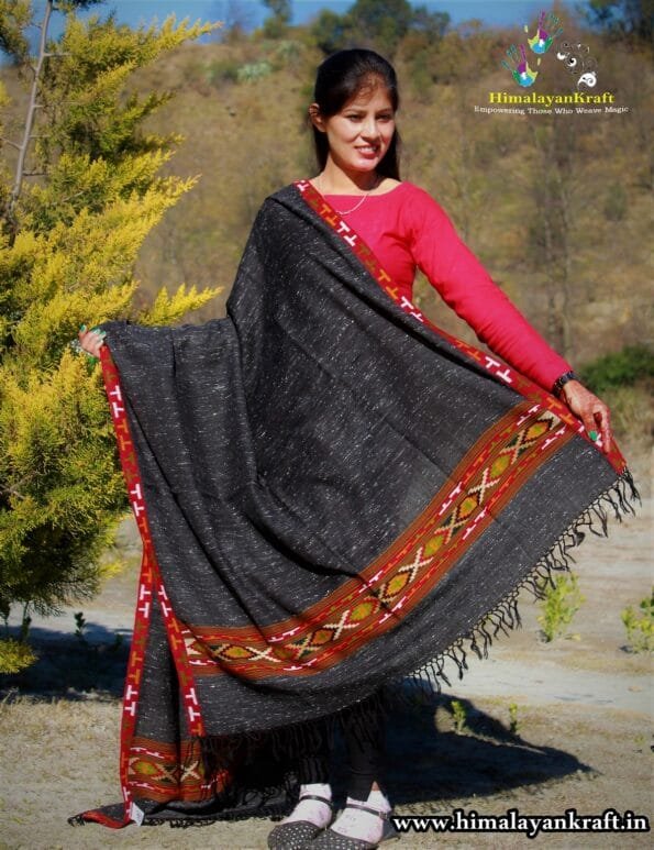 shawls ,stole, muffler, wrap, scarf, women shawl, men shawl, girls shawls, woolen shawl, wool shawl, silk shawl, pashmina shawl, yak wool shawl, wool stole, wool scarf, warm shawl, knitted shawl, woven shawl, handloom shawl, kullu shawl, himachal shawl, indian shawl, kinnauri shawl