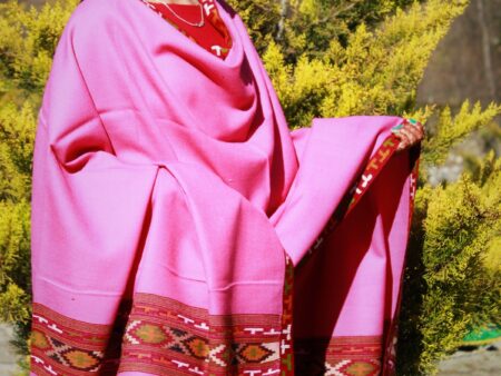 shawls ,stole, muffler, wrap, scarf, women shawl, men shawl, girls shawls, woolen shawl, wool shawl, silk shawl, pashmina shawl, yak wool shawl, wool stole, wool scarf, warm shawl, knitted shawl, woven shawl, handloom shawl, kullu shawl, himachal shawl, indian shawl, kinnauri shawl