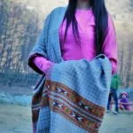 Handwoven Pure Wool Border Kullu Handloom Checked Shawl-www.himalayankraft.in