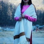 Woolen Women’s Shawl Embroidered Border Kullu Design White-www.himalayankraft.in