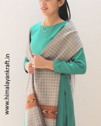 HimalayanKraft's Kullu Handloom Pure Wool Stripped Stole-himalayankraft.in