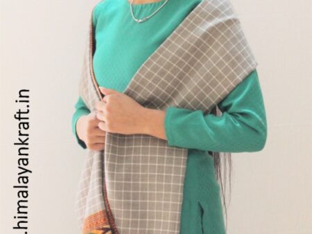 HimalayanKraft's Kullu Handloom Pure Wool Stripped Stole-www.himalayankraft.in