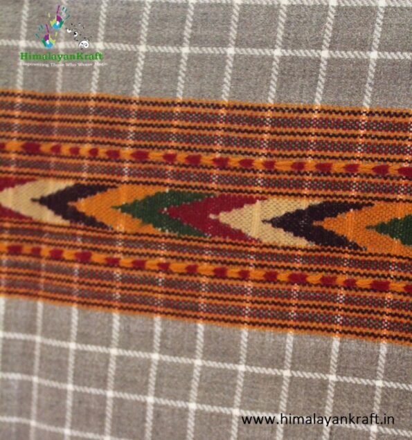 HimalayanKraft's Kullu Handloom Pure Wool Stripped Stole-www.himalayankraft.in