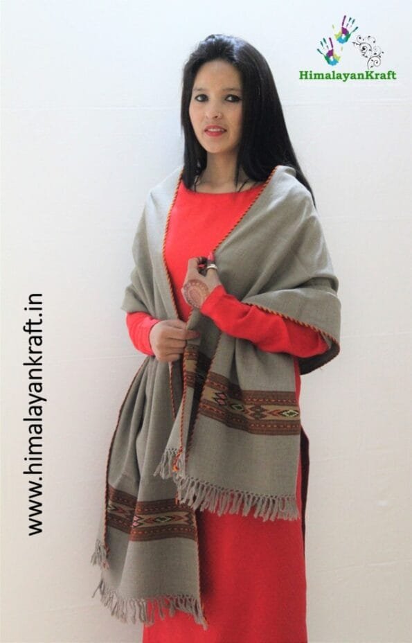 Ladies Pure Wool Kullu Handloom Stole with Traditional Weaving Design www.himalayankraft.in