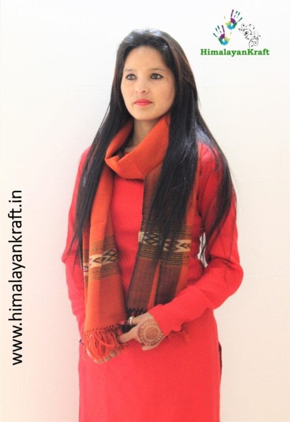 Stoles for Women : Buy Kullu Handloom Stole online At Best Price in India-www.himalayankraft.in