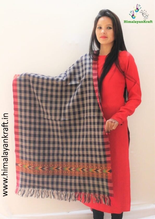 HimalayanKraft's Black White Stripped Traditional Design Kullu Stole-www.himalayankraft.in