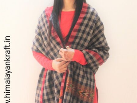 HimalayanKraft's Black White Stripped Traditional Design Kullu Stole-www.himalayankraft.in