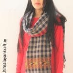 HimalayanKraft’s Black White Stripped Traditional Design Kullu Stole-www.himalayankraft.in