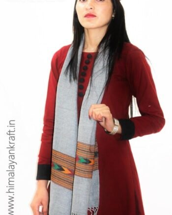 Premium Hand Woven Traditional Kullu Handloom Wool Muffler For Unisex