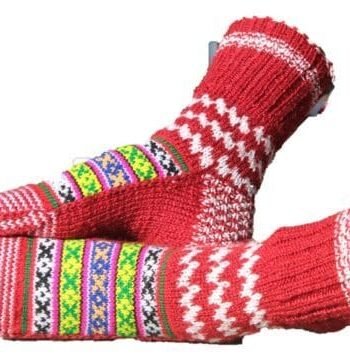 Hand Kitted Socks From Kullu - himalayankraft.in-Pink