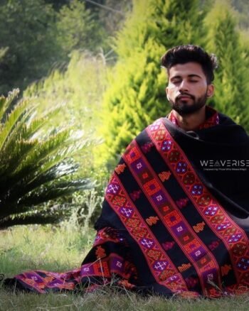 Zen Comfort : Black Wool Meditation Shawl From The Himalaya