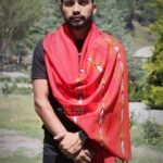 Kullu-Design-Mens-Handloom-Woven-Wool-Stole-Scarf-Red-1.4.jpg