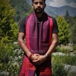 Kullu-Kingri-Design-Mens-Handloom-Woven-Wool-Stole-Scarf-Purple-Plain-1.3.jpg