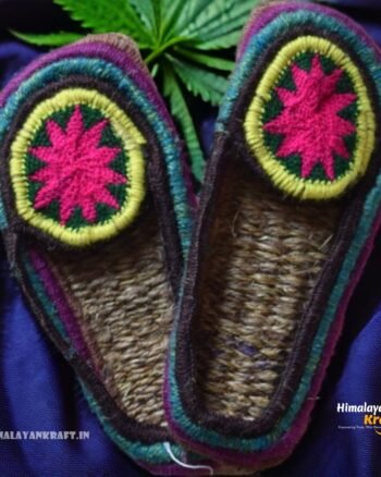 Hemp Harmony: Handmade Pahadi Pulla Slippers