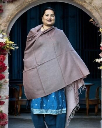 Exquisite Angora Handwoven Shawl – Ultimate Softness & Warmth