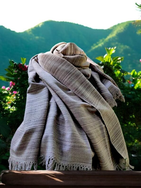 Kullu Chadar Lohi – Timeless Craftsmanship in Heavy Yak Wool