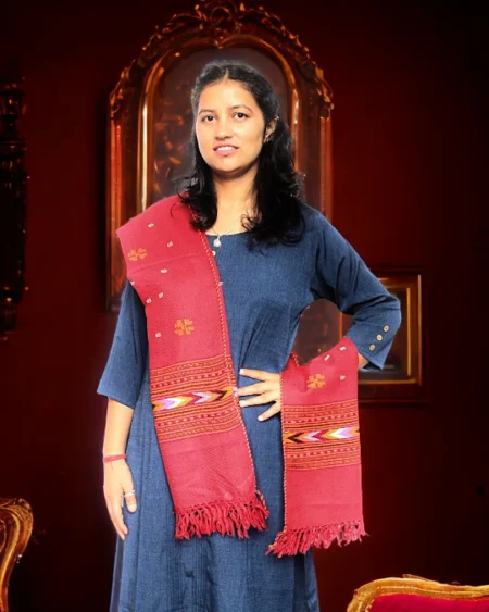 Artisanal Aura: Handloom Himalayan Woven Wool Stole